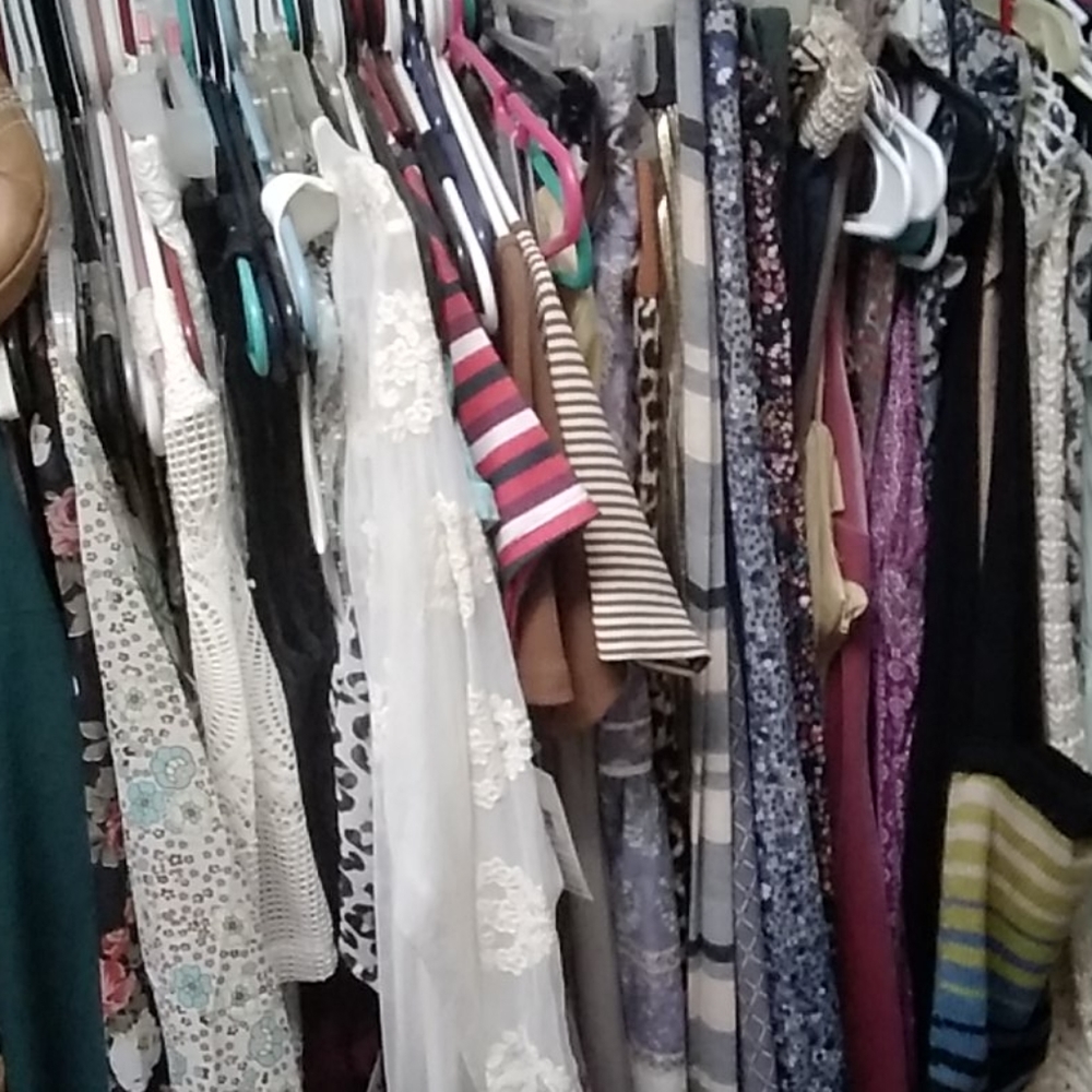 Clothes - Picture 5 of 5